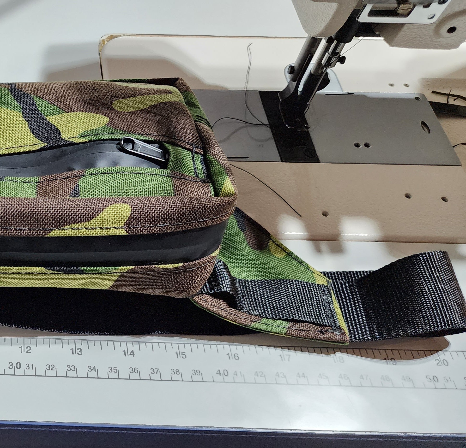 Fanny Pack / Cross-body image 7